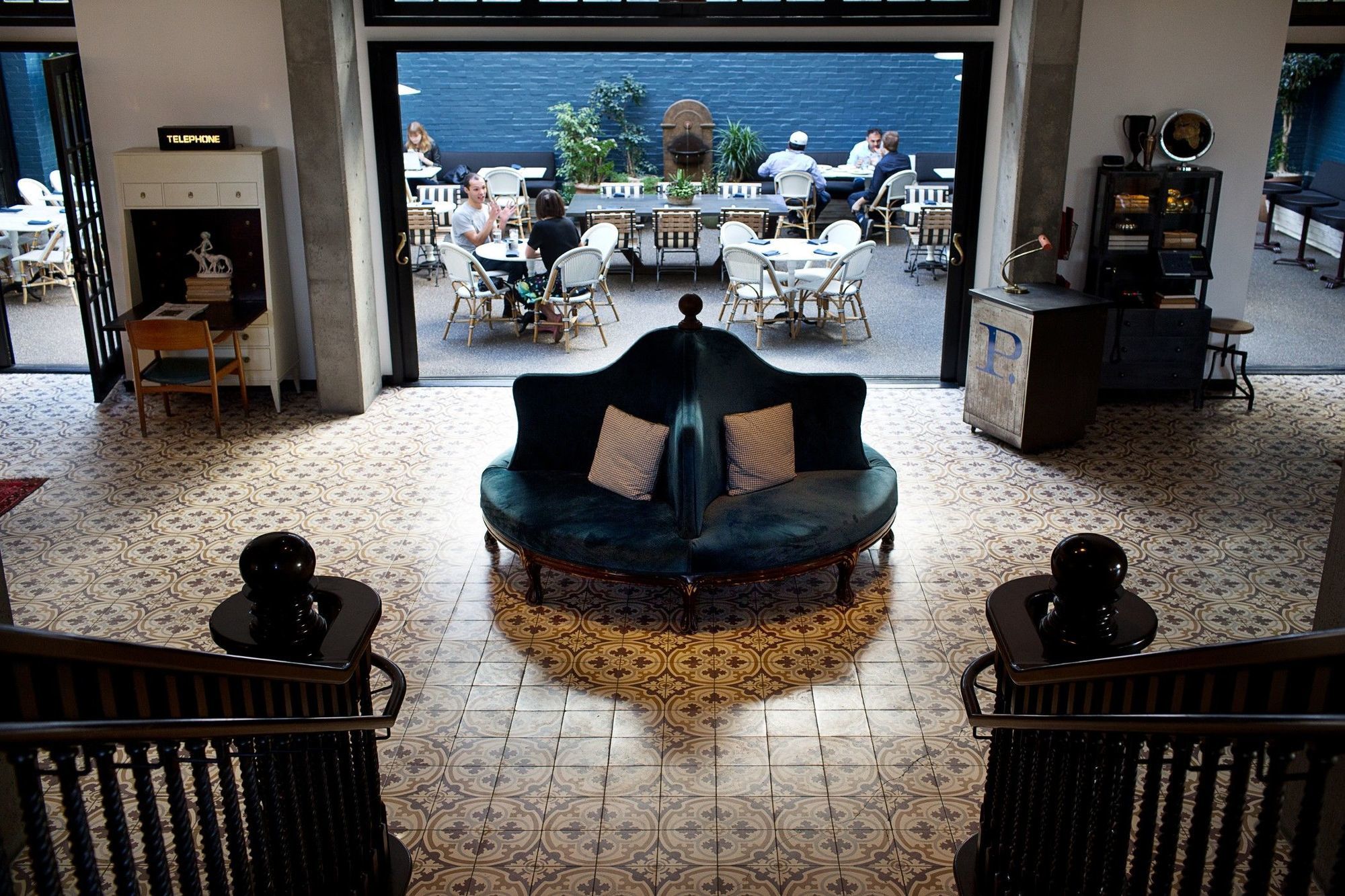 Отель Palihouse West Hollywood Лос-Анджелес Экстерьер фото